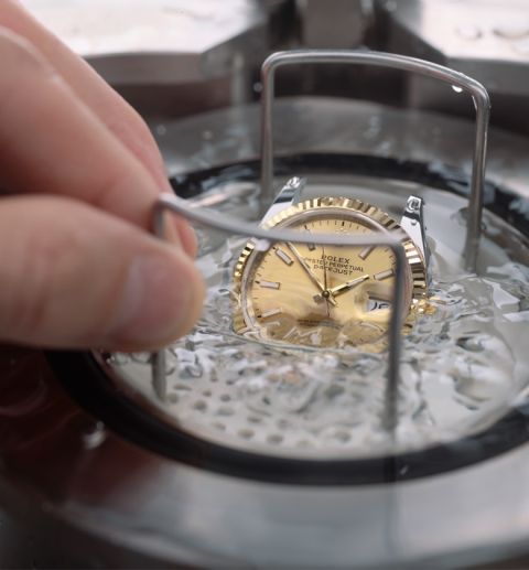 rolex-servicing-procedure-2234 rolex-sav corporate 66 controle-etancheite fathometre v2-landscape
